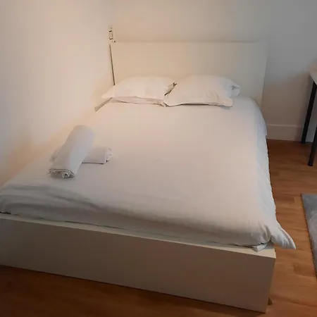 Apartment La Cite - 2 Personnes, Proche De La Gare Dijon